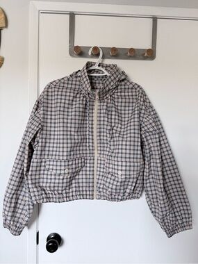 AE Cropped Windbreaker Jacket
